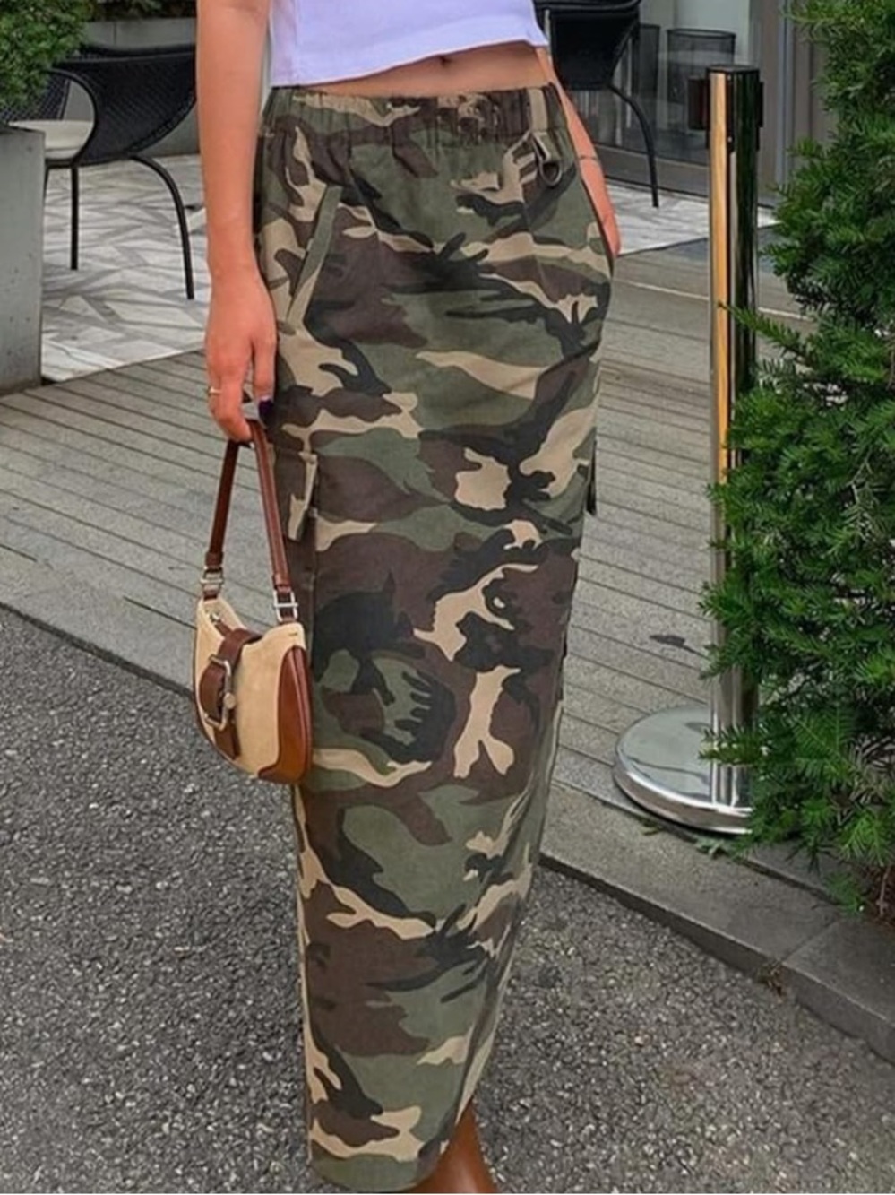 Camouflaged long cargo Maxi Skirt elastic Waist NWOT